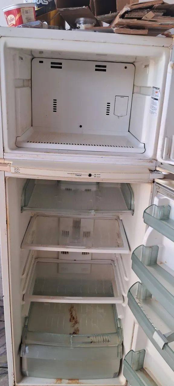 Vendo geladeira duplex funcionando perfeitamente  - Foto 5