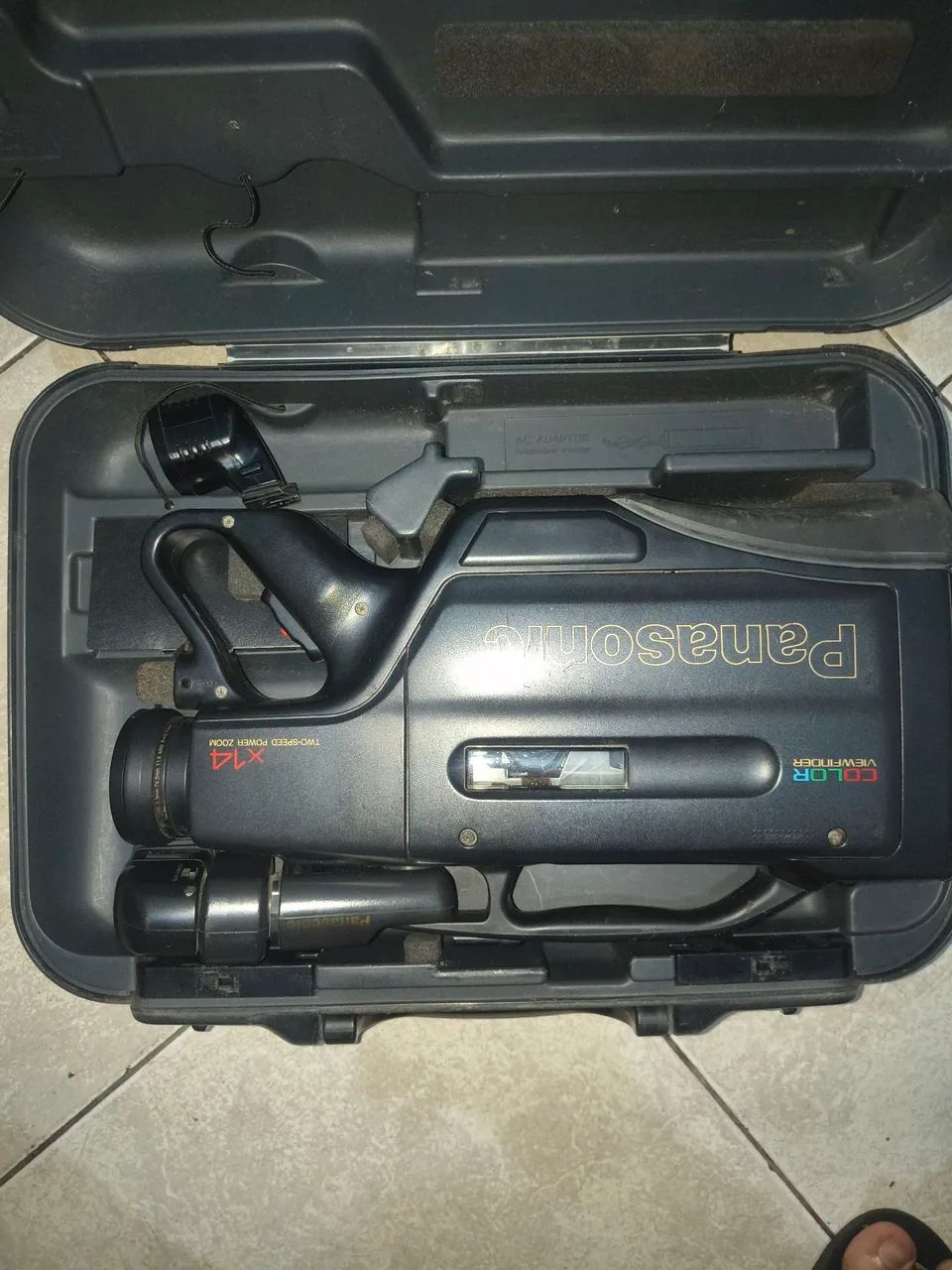 Câmera Panasonic VHS no estado