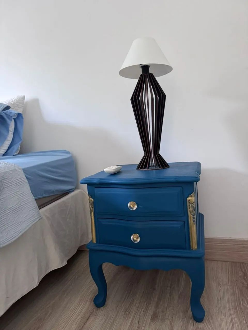 Mesa de cabeceira / criado mudo - Foto 3