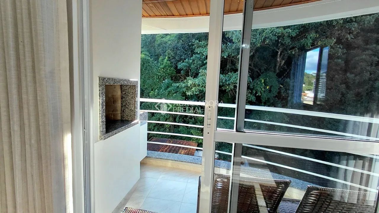 Apartamento à venda no Centro com 95 m² e 2 dormitórios/quartos disponíveis. - Foto 5