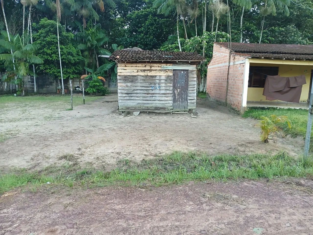 Vendo terreno medindo 10 ×20
