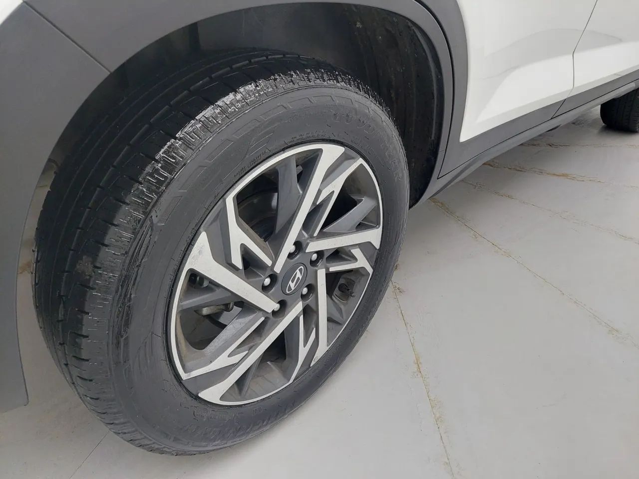 Hyundai Creta Limited 1.0 TB 12V Flex Aut., foto 14 de 18