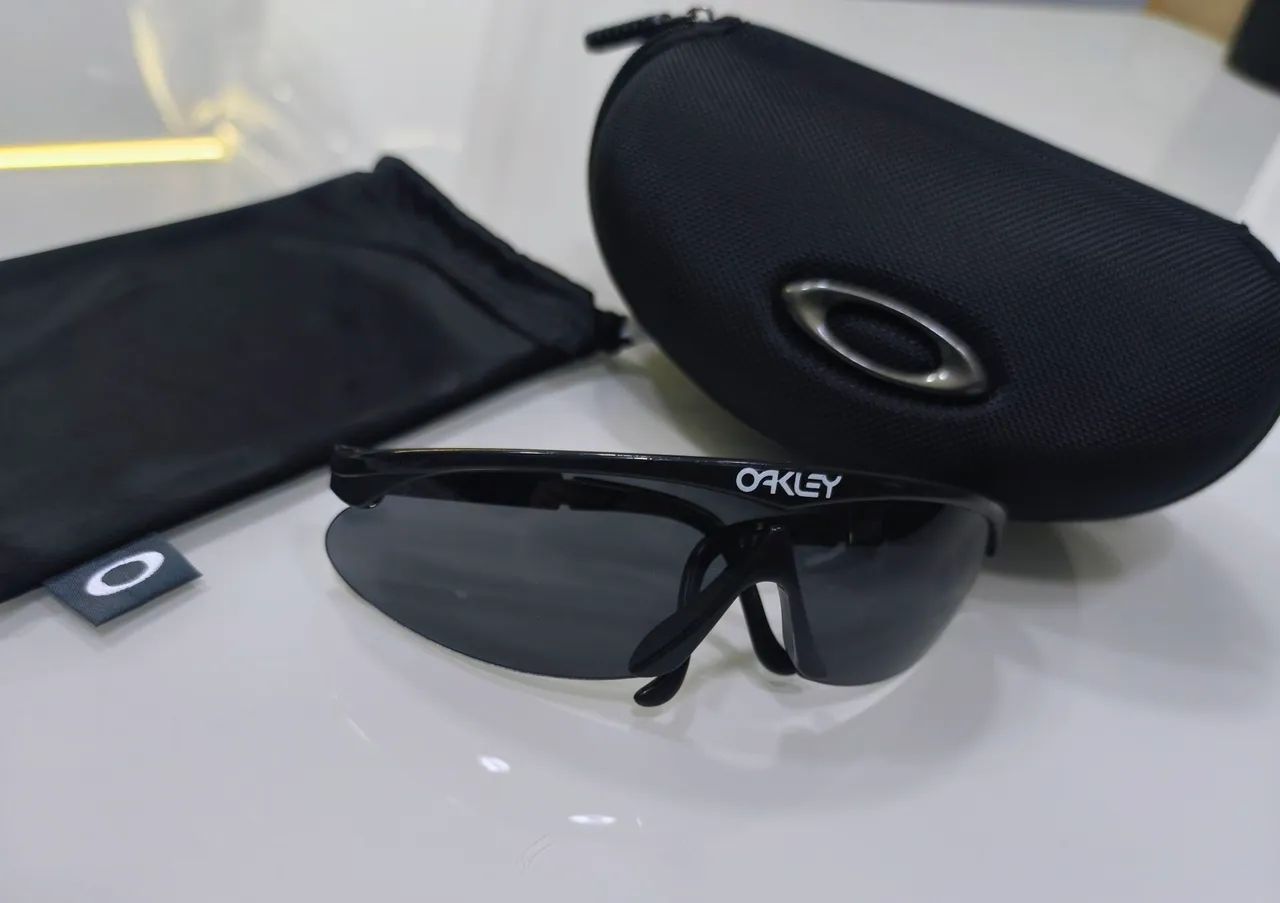 Óculos Oakley 