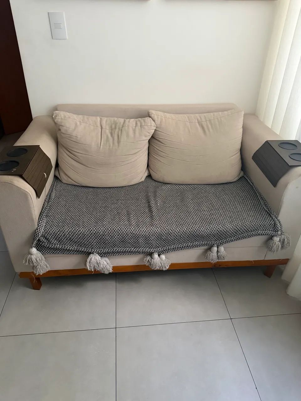 Sofá 2 lugares - Foto 2