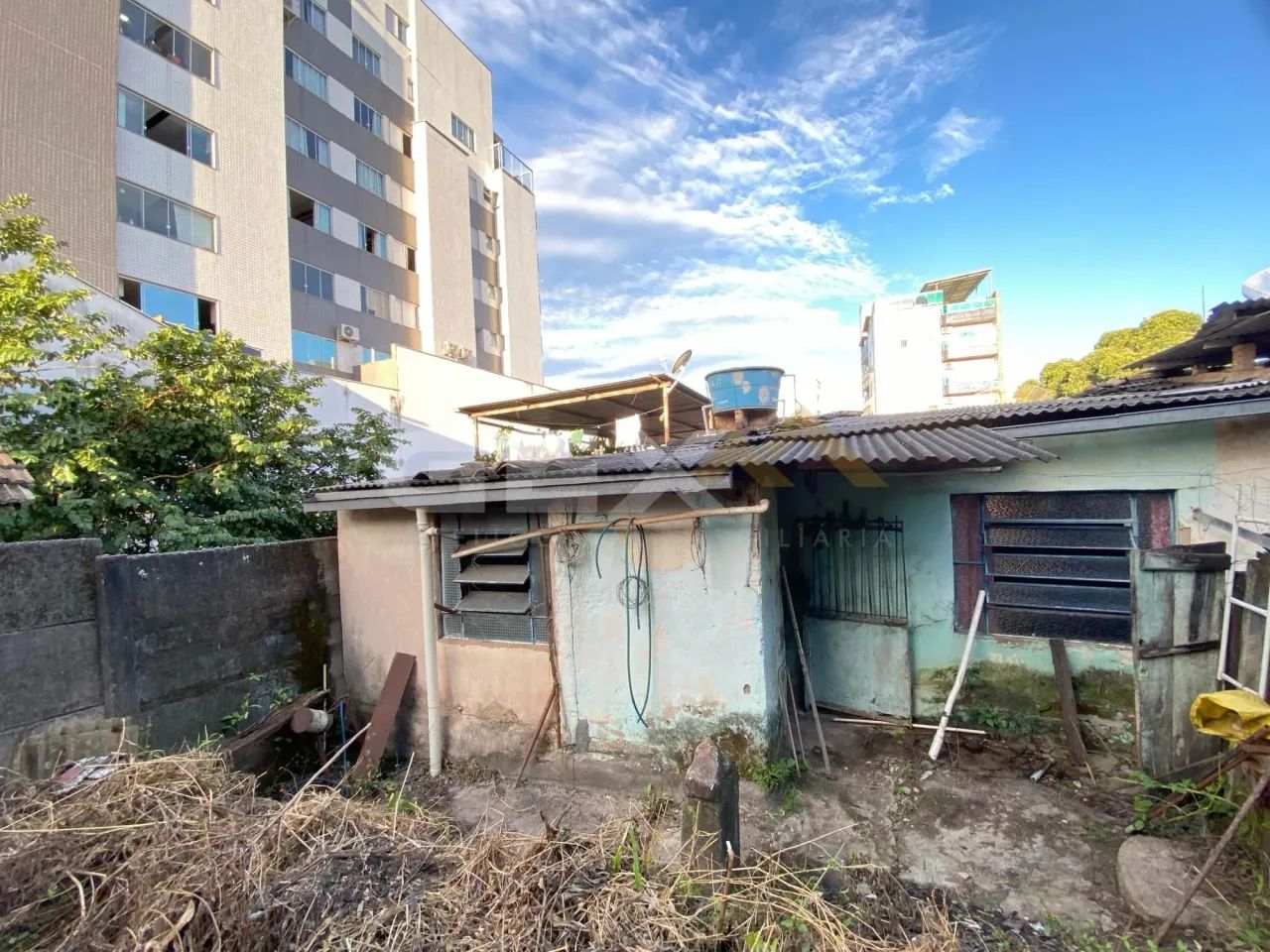 Terreno Disponível no Centro de Divinópolis MG.