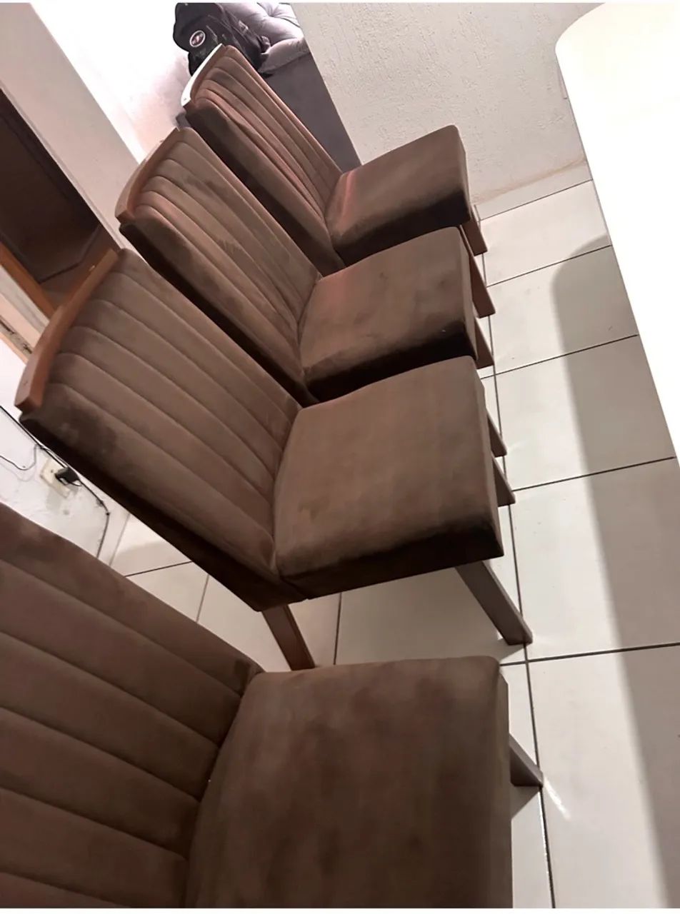 Mesa de jantar em ótimo estado ? Linda e conservada! - Foto 3