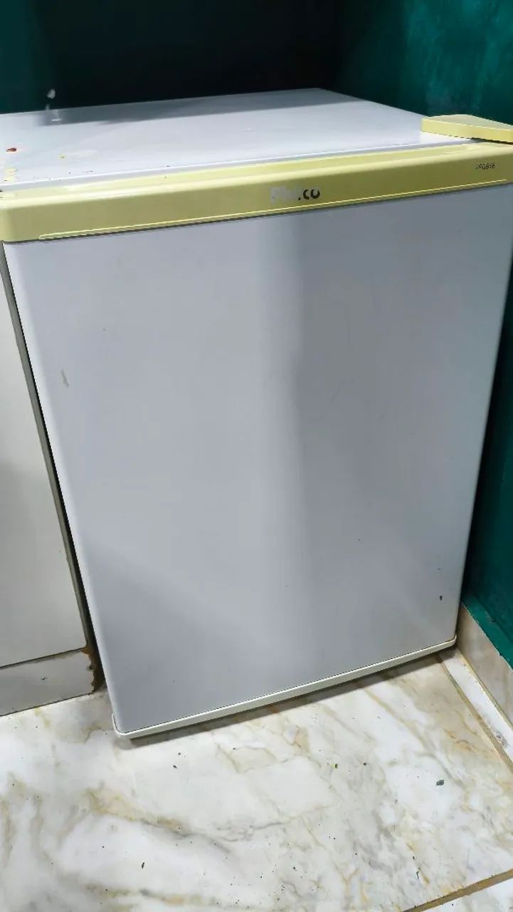 Frigobar Philco 67L com transformador
