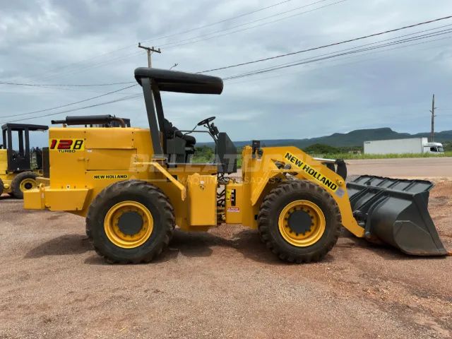 Pá Carregadeira New Holland 12B 2008 4x4 - Foto 4