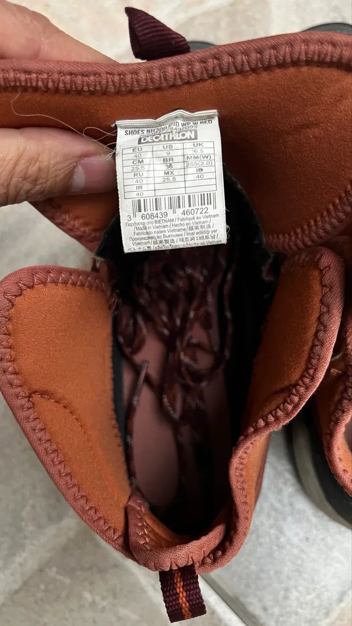 Bota Quechua NH300 número 38  - Foto 3