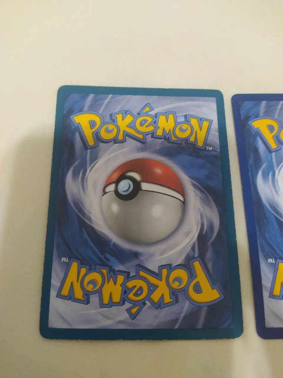 2 cartas pokémon raras Pikachu Full ART  - Foto 5