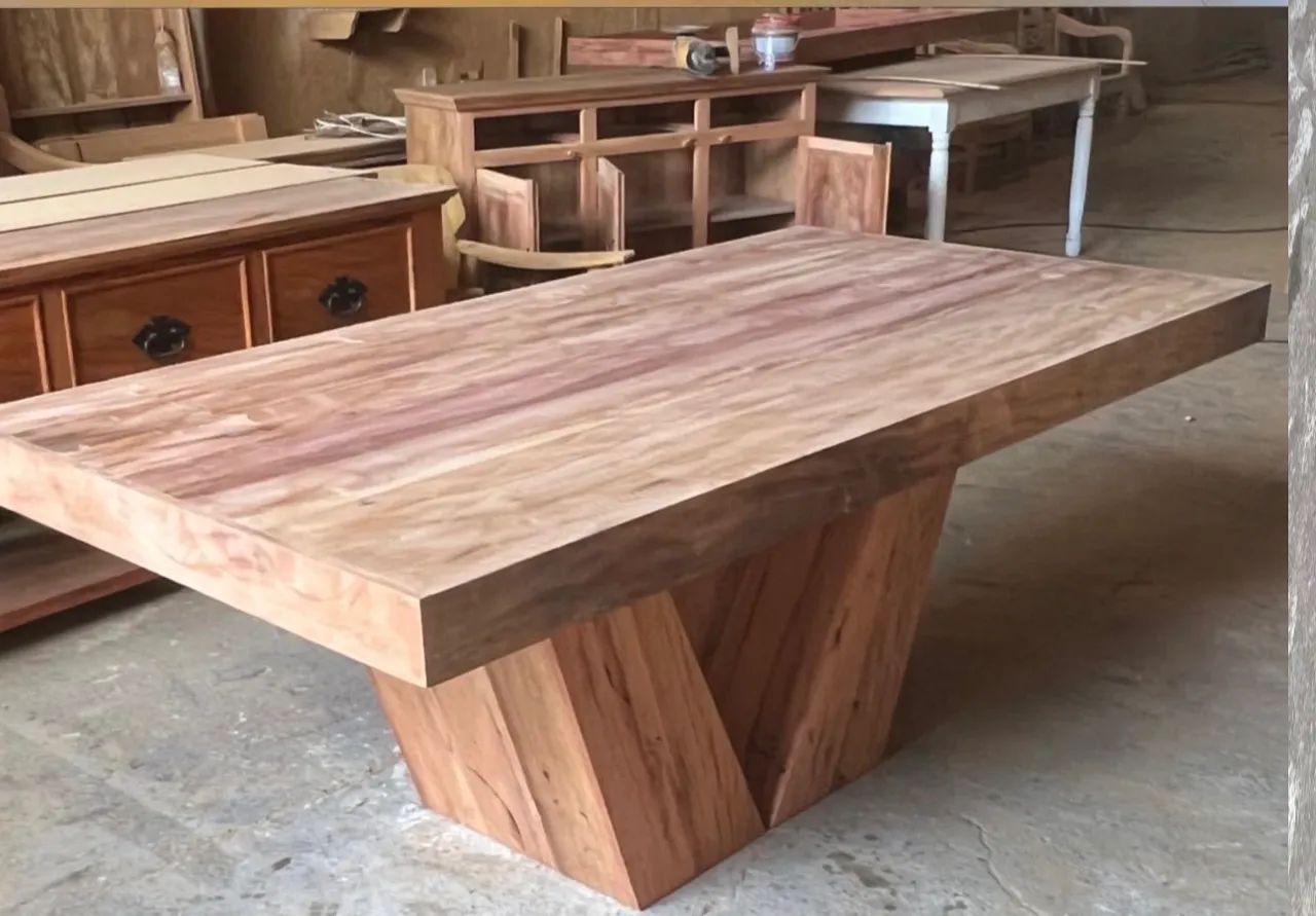 Reclaimed Wood Table474622801163724804