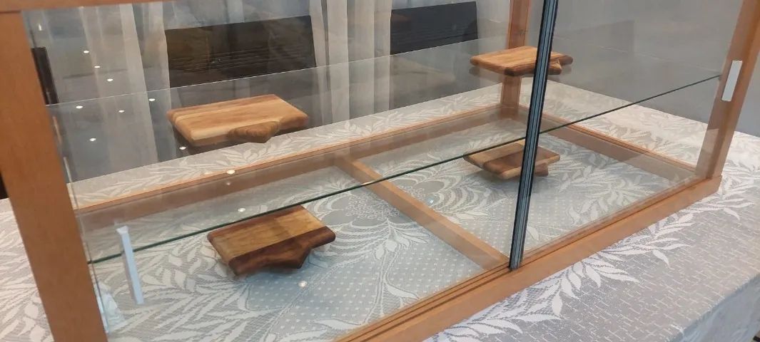 Estufa de vidro e madeira em Ótimo estado - Foto 3