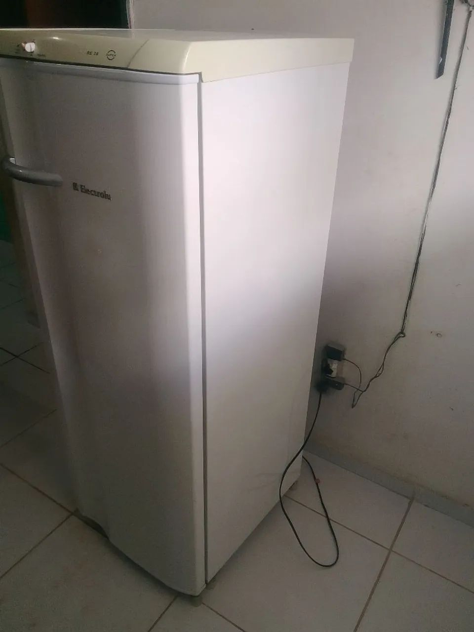 vende-se geladeira Electrolux  - Foto 2