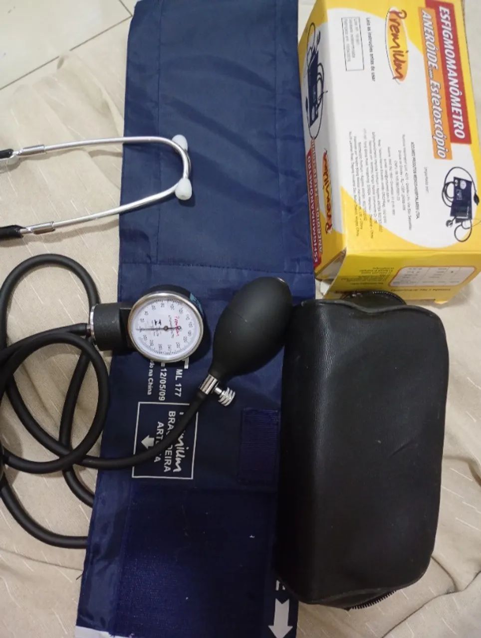 Vendo Tensiômetro (Esfigmomanômetro)Funcionando Perfeitamente, Conservado,. - Foto 4