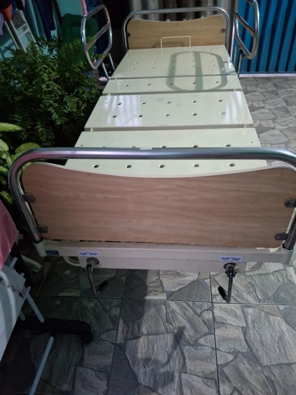 Cama hospitalar  2 movimentos  - Foto 5