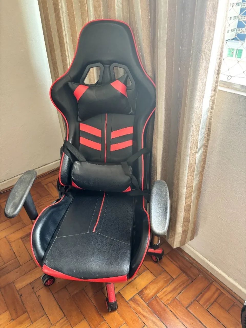 Cadeira Gamer - Jogador e Conforto