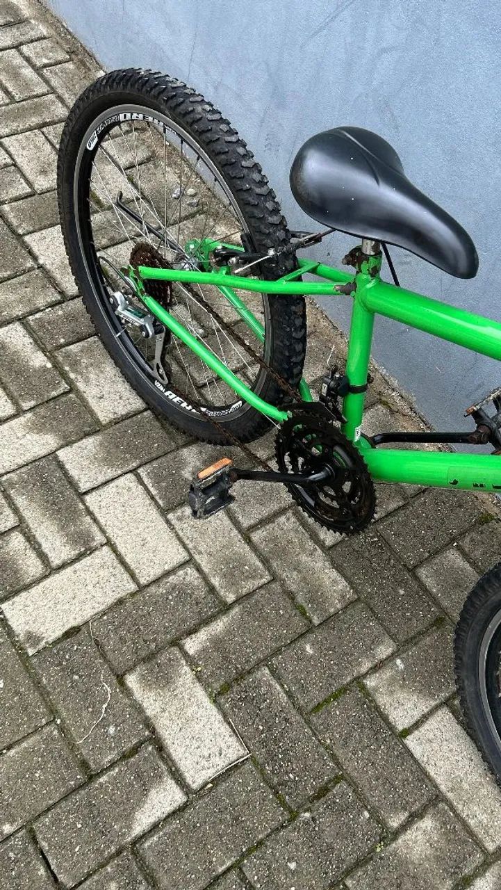 Bicicleta aro 24 usada - Foto 3