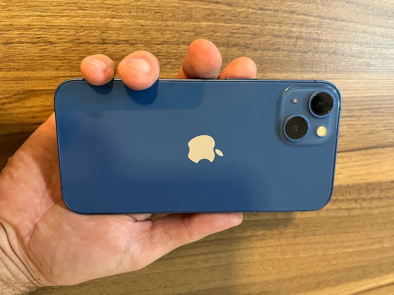 iPhone 13 azul  - Foto 2