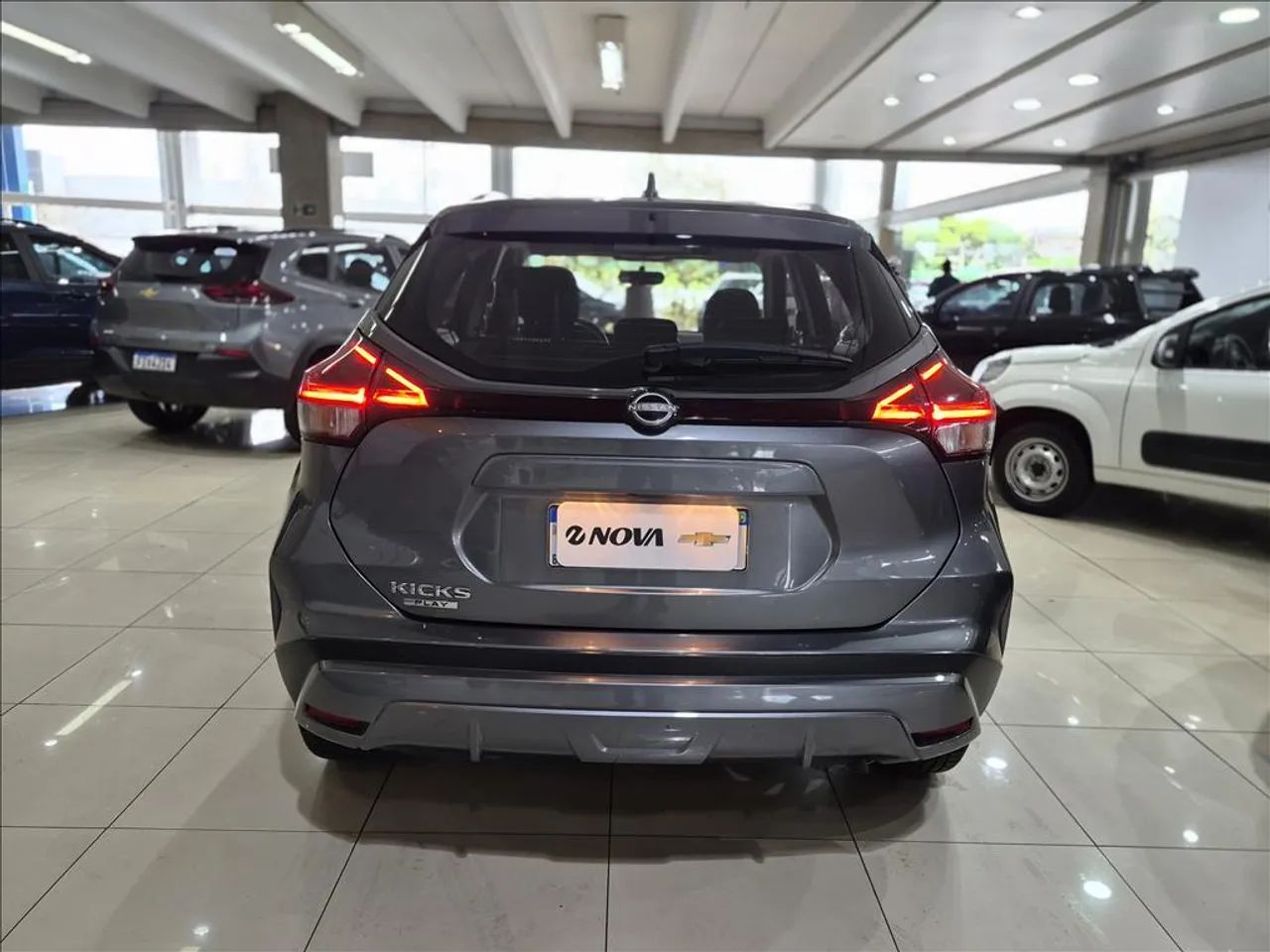 Nissan Kicks Sense 1.6 16V Flex Aut., foto 6 de 15