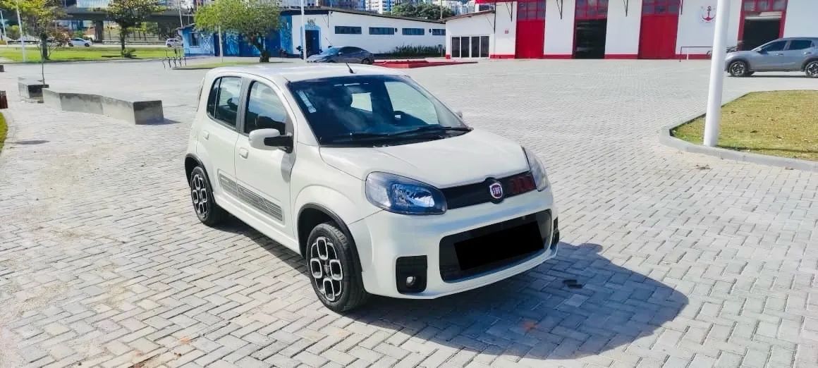 Fiat Uno Sporting 1.4 EVO Fire Flex 8V 4P 2016 - Foto 2