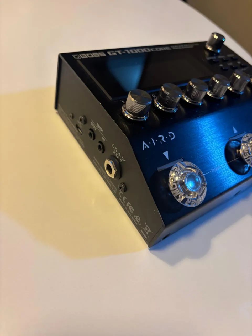Boss GT 1000 Core - Foto 3