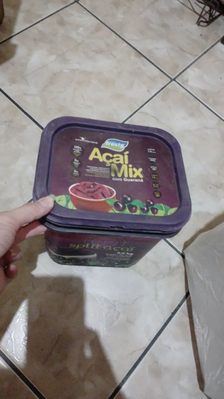 Vendo vasilha de acai
