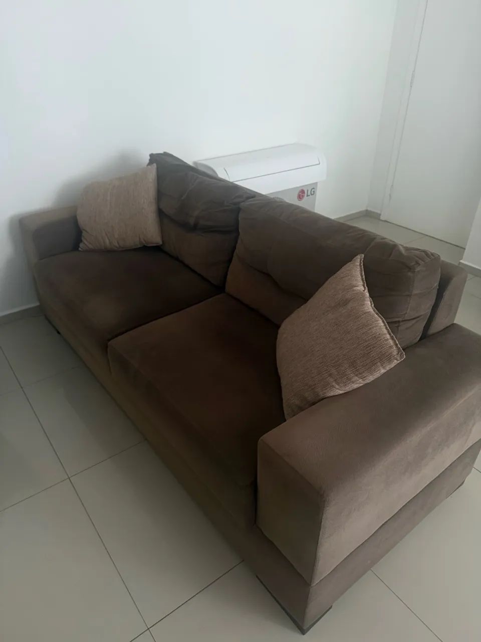 Sofá usado 2m de largura