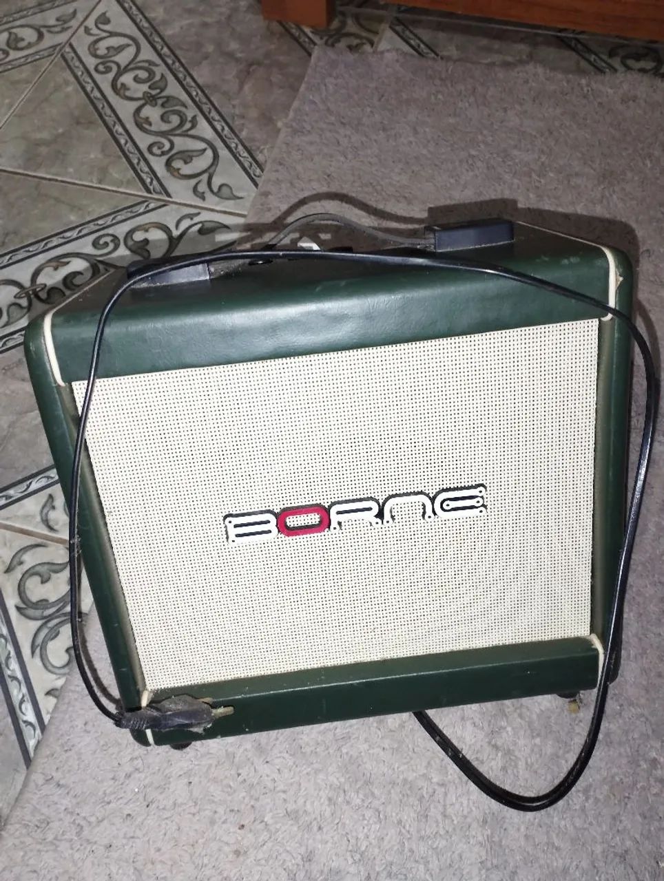 Cubo Borne para guitarra/violão 