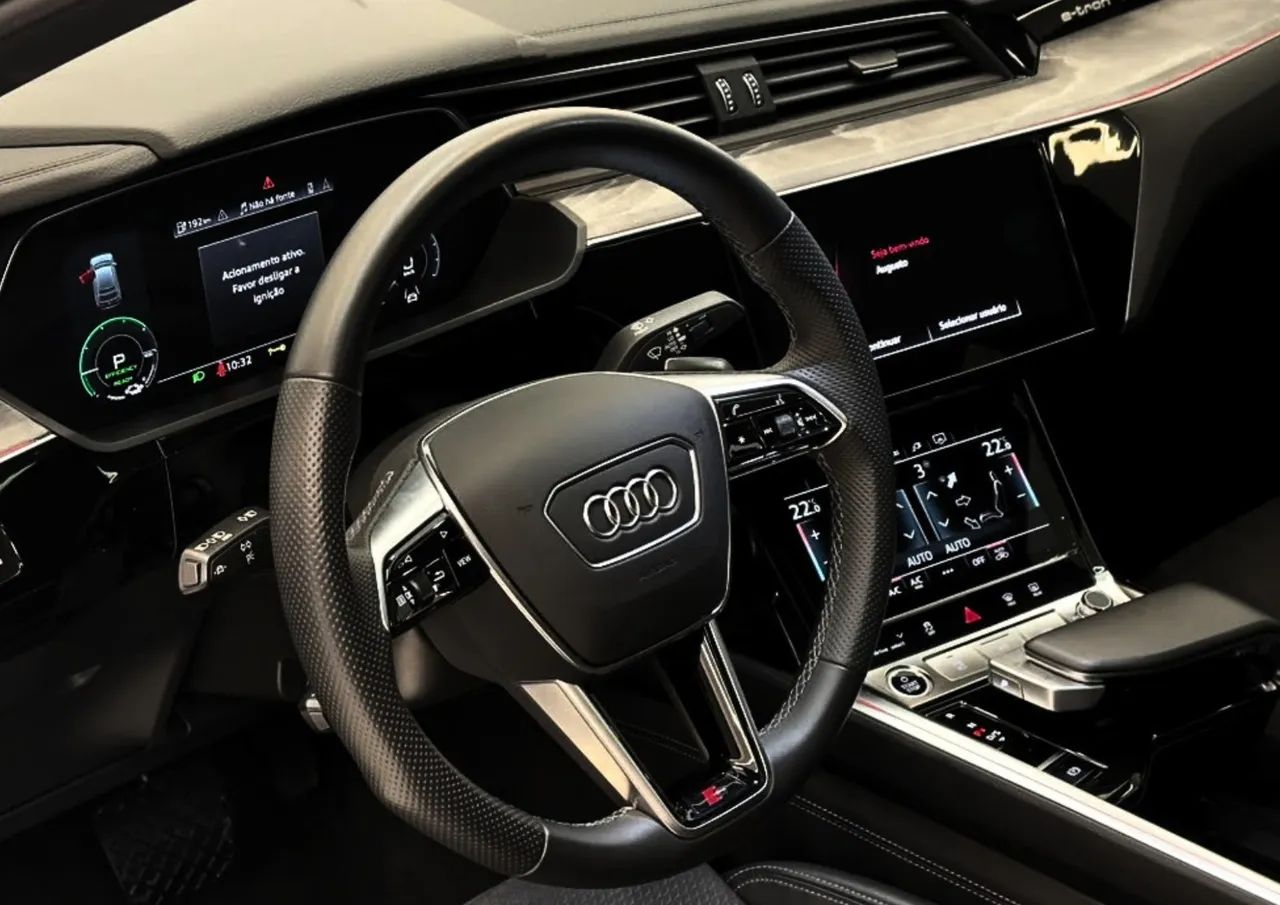Audi E-Tron Sportback Perf. Aut. (elétrico) 2023 - Foto 4