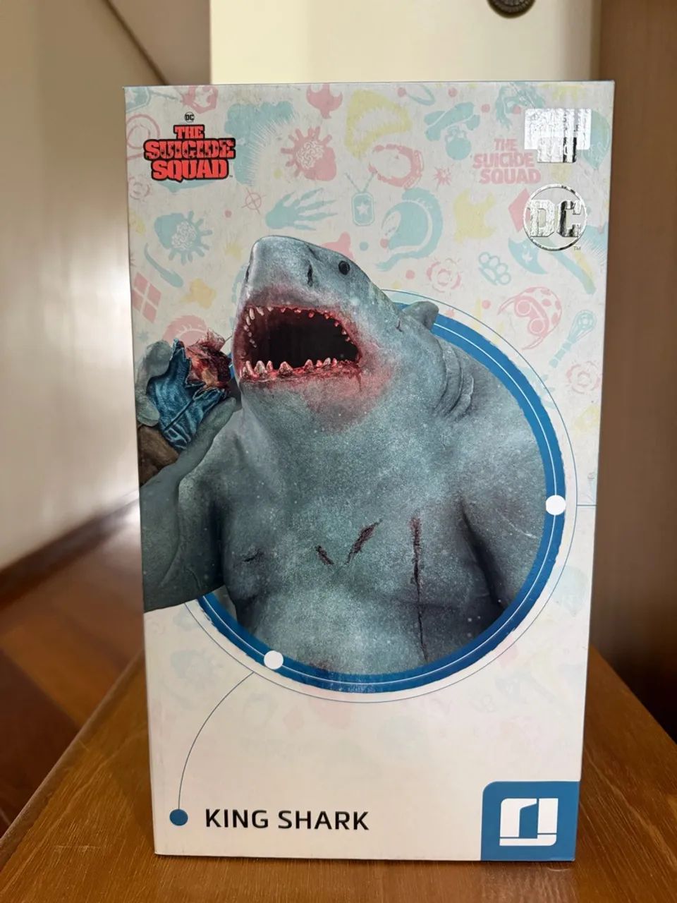 Action Figure - King Shark - Iron Studio. - Foto 5