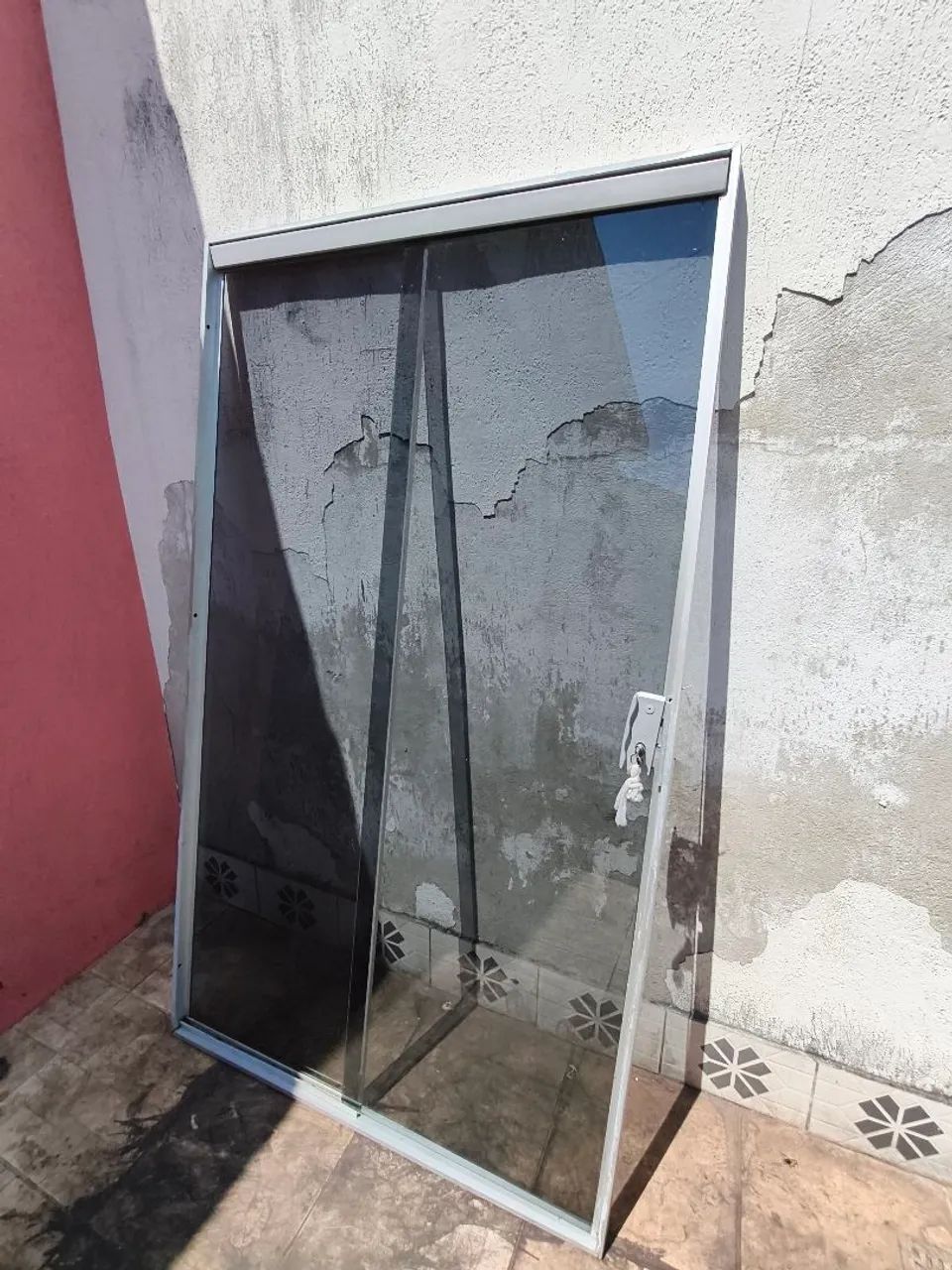 Porta blindex temperado.