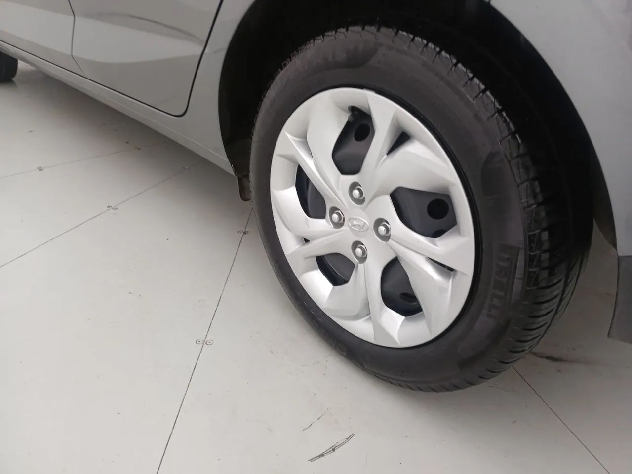 Hyundai HB20 Comfort 1.0 Flex 12V Mec., foto 12 de 18