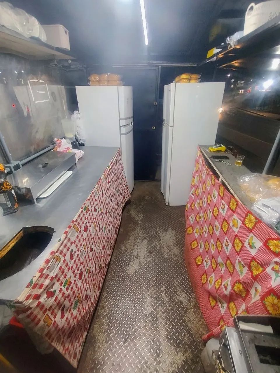 Vende se treiler completo  - Foto 4