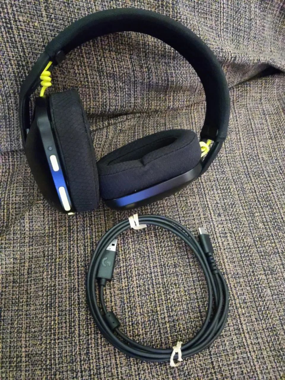 Headset g435416602284674918402