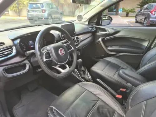 Fiat Cronos Precision 1.8 16V Flex Aut. 2019 - Foto 5