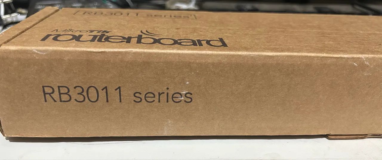 Vendo Mikrotik RB 3011 - Foto 2