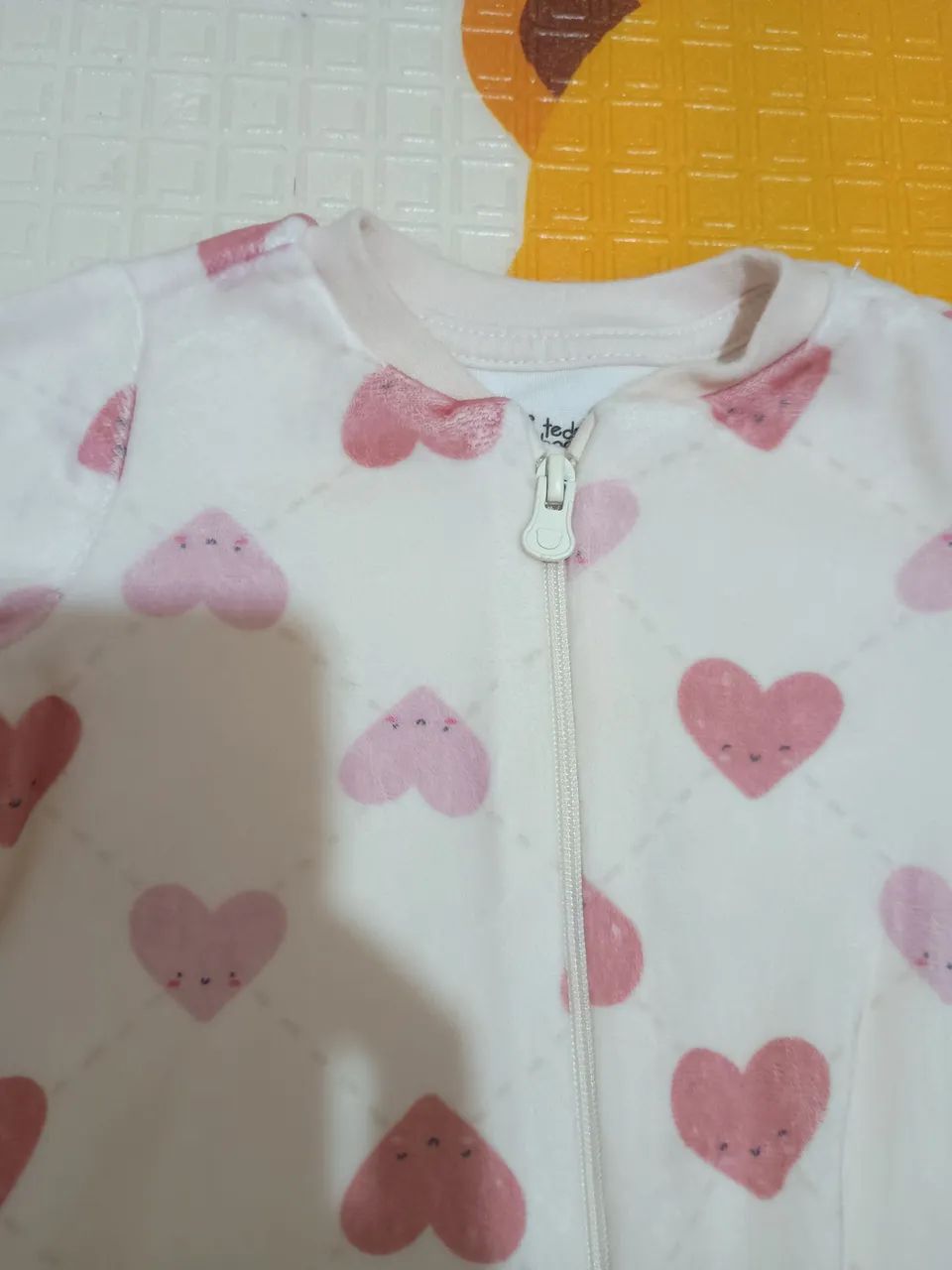 Roupinha de bebê RN ( serve até 2 meses e meio,) - Foto 2