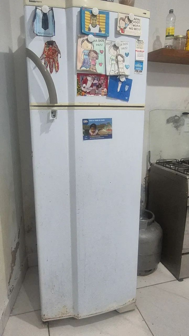 Geladeira DAKO