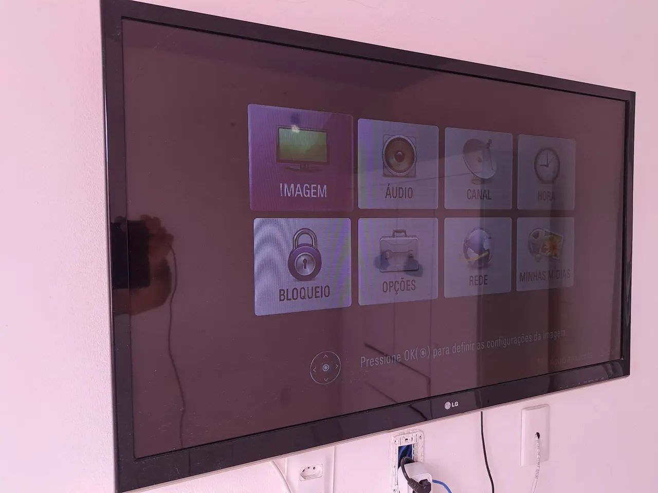 TV LG 42 Polegadas Full HD LED - Modelo 42LS4600-SA