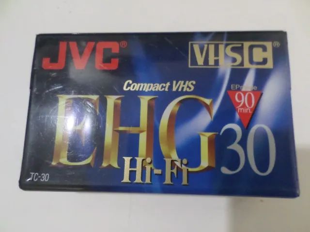 Fita Compact VHS-C  JVC  90Min  Lacrada - Foto 2