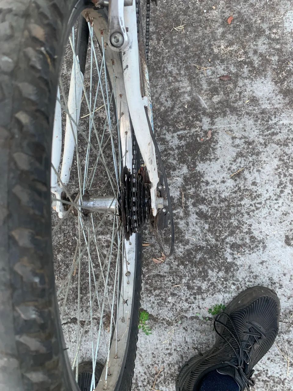 Bicicleta Caloi Max 21v aro 24? - Foto 3