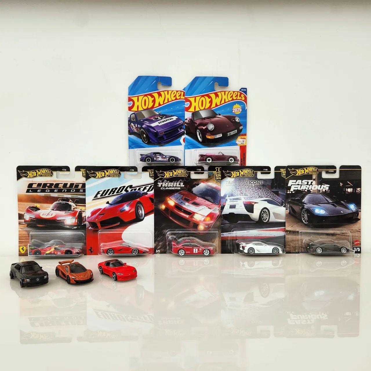 Lote Hot Wheels Premium e Mainline 10 Miniaturas