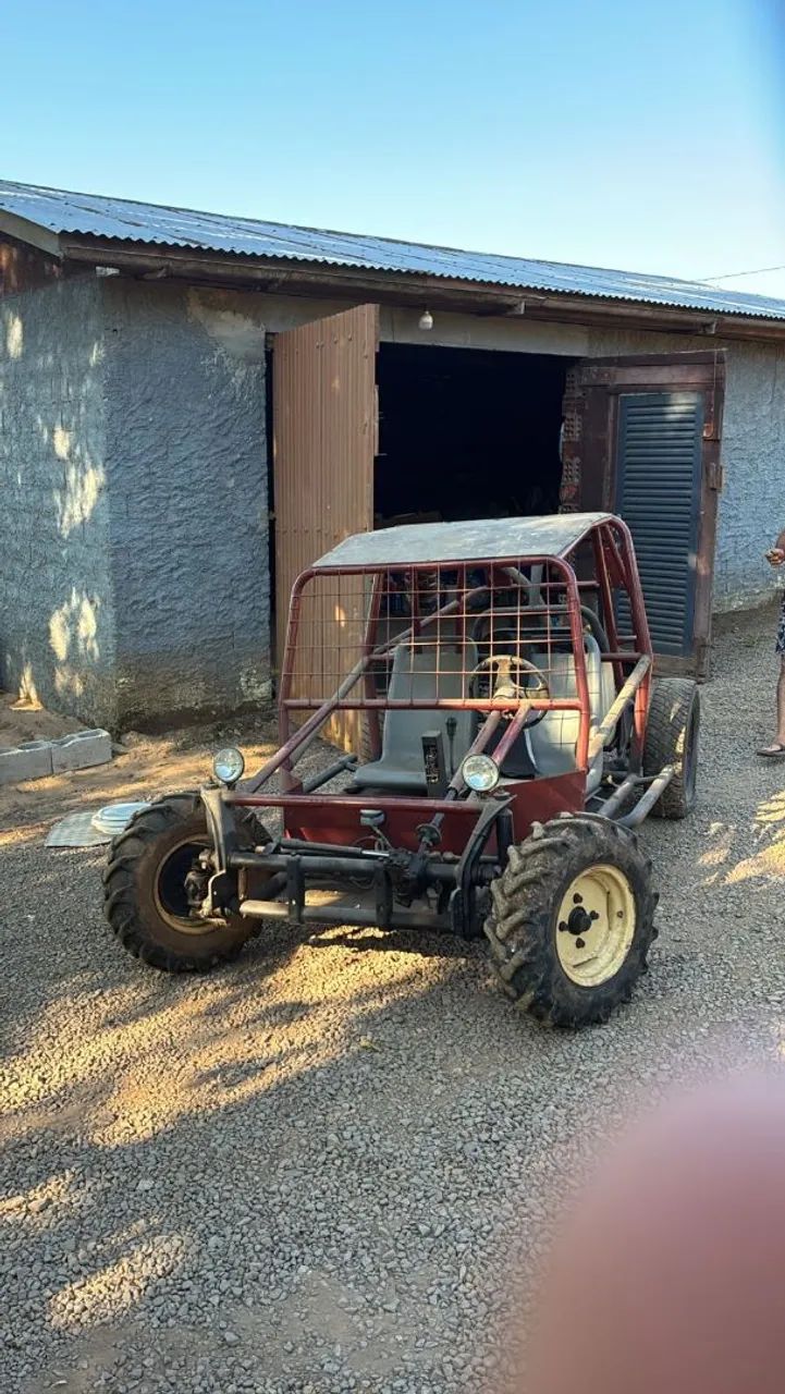 Gaiola à venda 