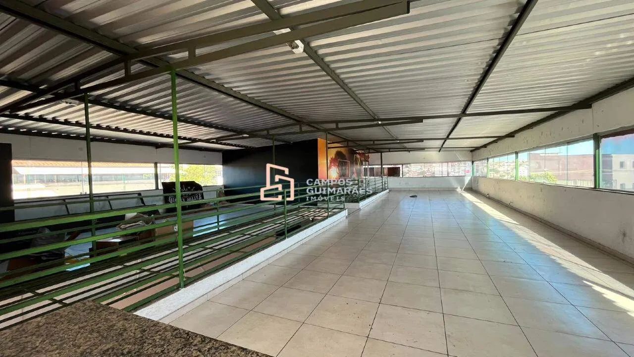 SALÃO DE 180M² NA AV ABILIO MACHADO! - Foto 5