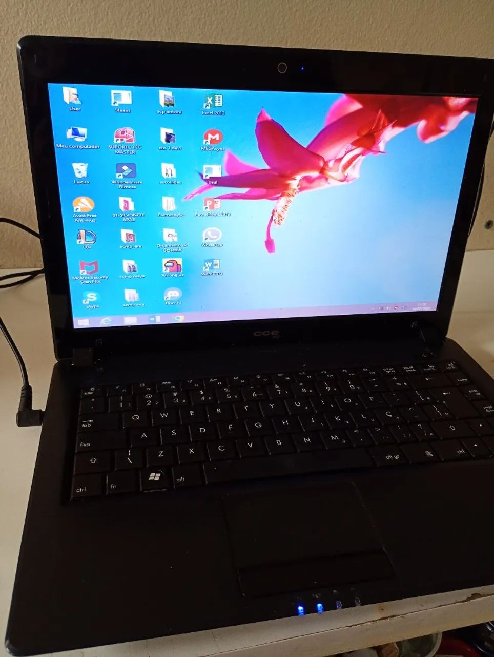 Notebook cce Win bps peças ou conserto