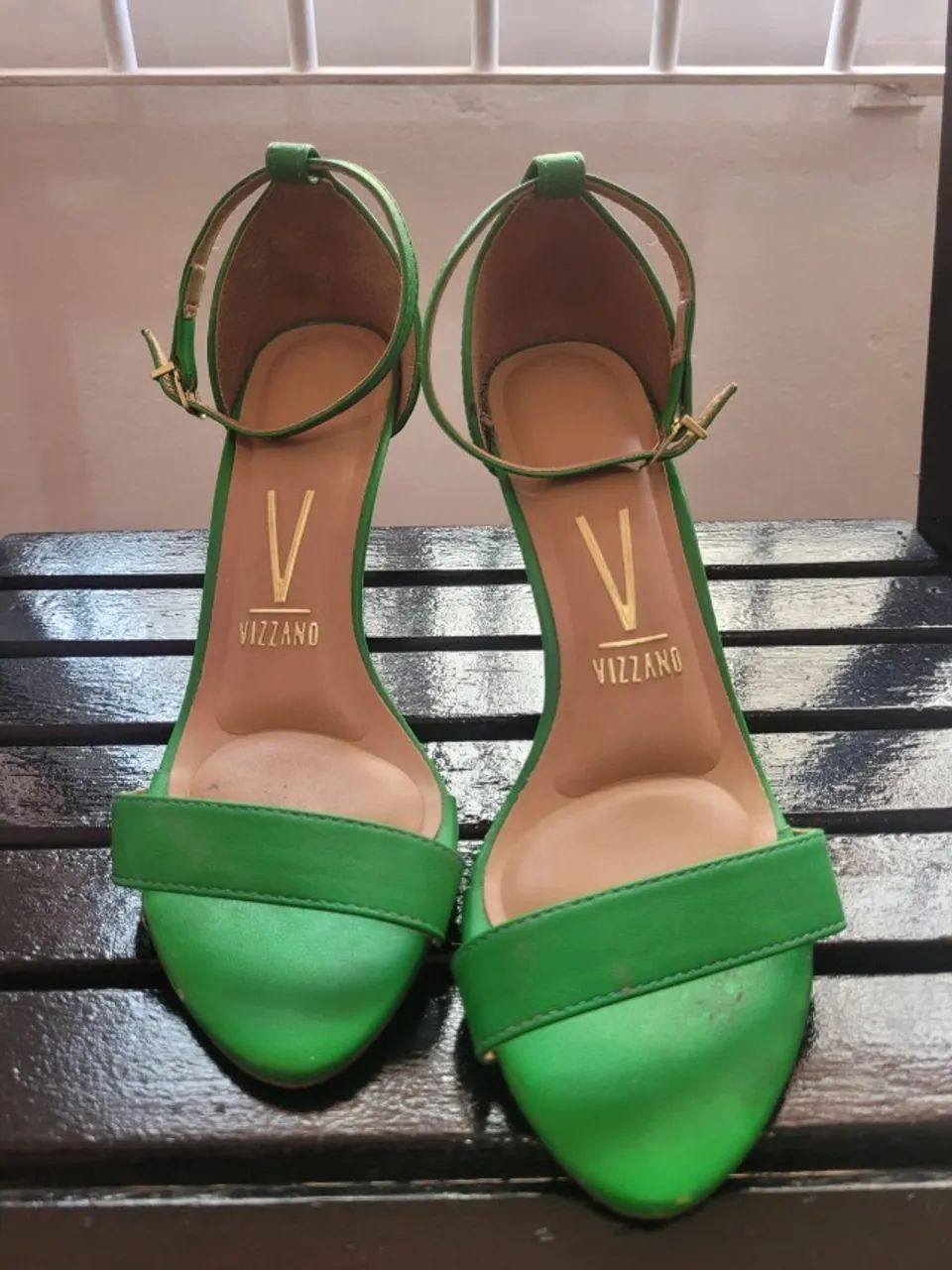 2 Sandálias Vizzano - Verde e Rosa - tam. 35