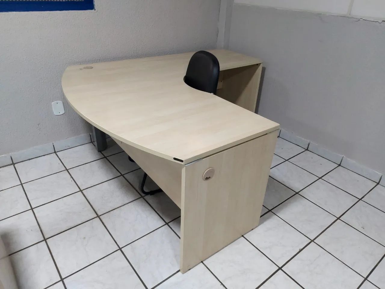 Mesa escritório em L  - Foto 4