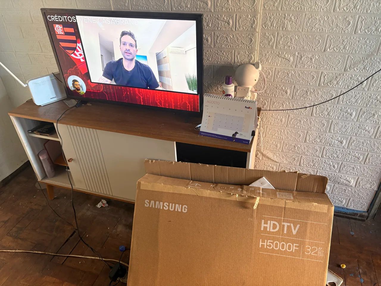 Tv Samsung smart tv 32 - Foto 3