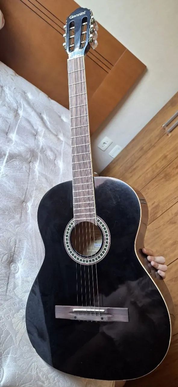 Violão e paleta - Foto 5