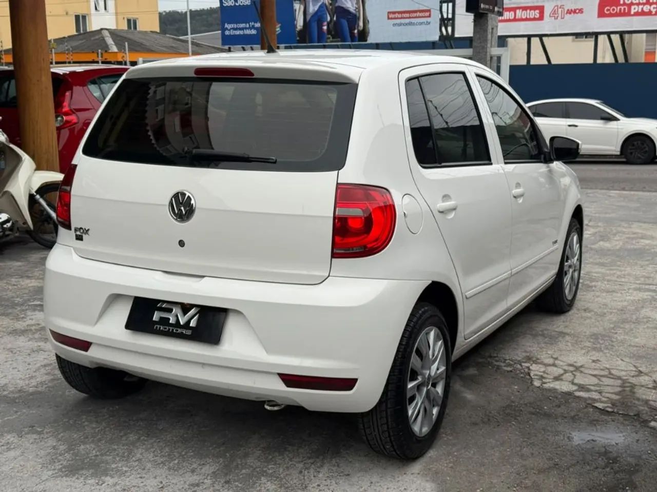 Volkswagen Fox 1.0 MI Total Flex 8V 5P 2012 - Foto 4